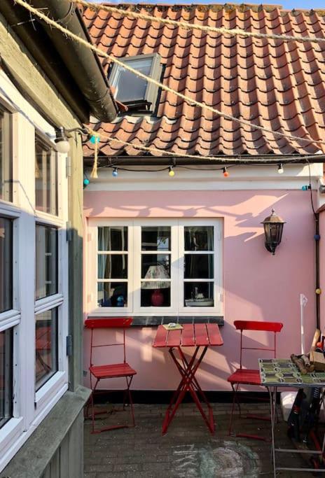 Skont Fiskerhus. Taet Pa By, Havn Og Havet Villa Marstal Ngoại thất bức ảnh